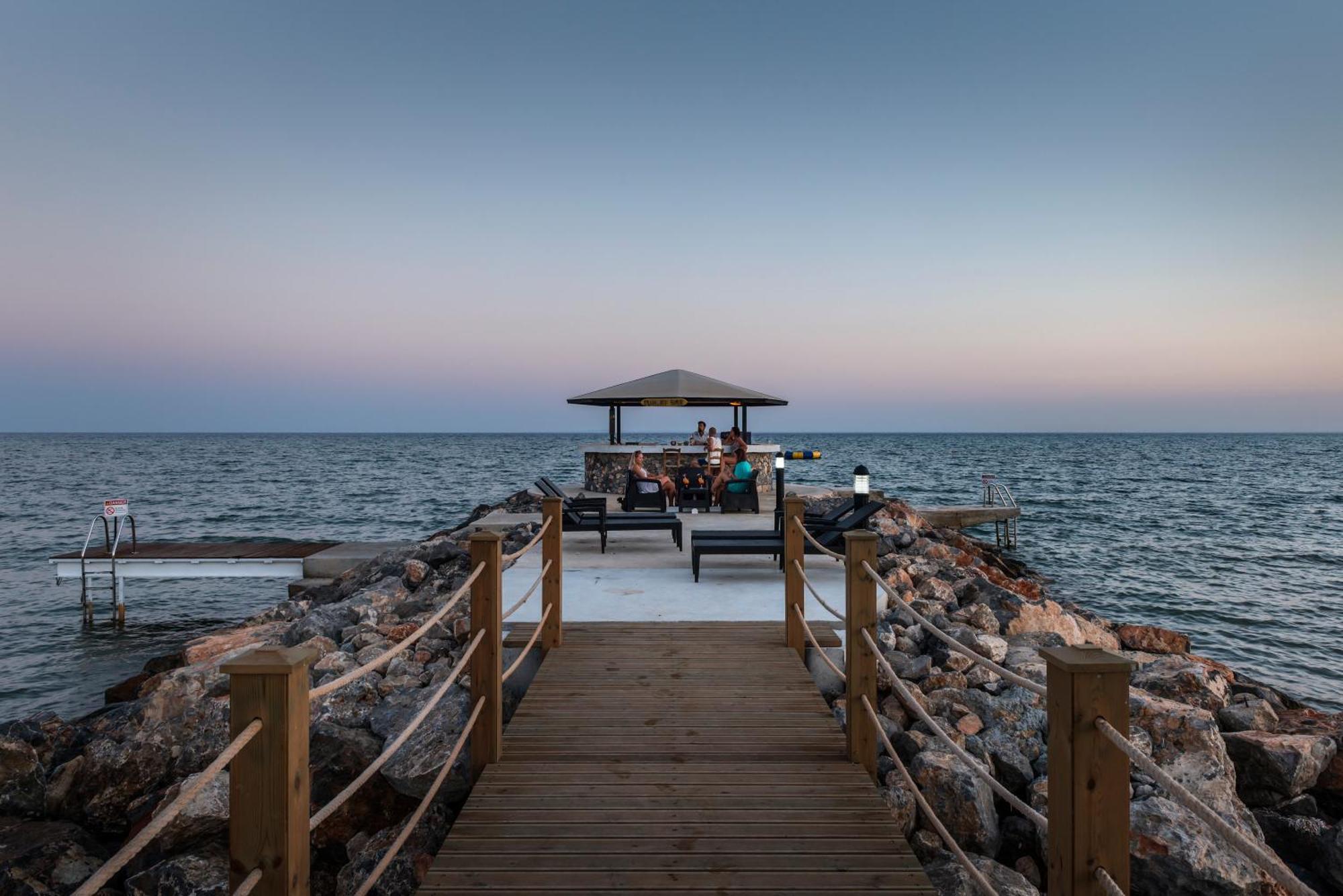 Private Beach Resort Cyprus Vokolidha ภายนอก รูปภาพ